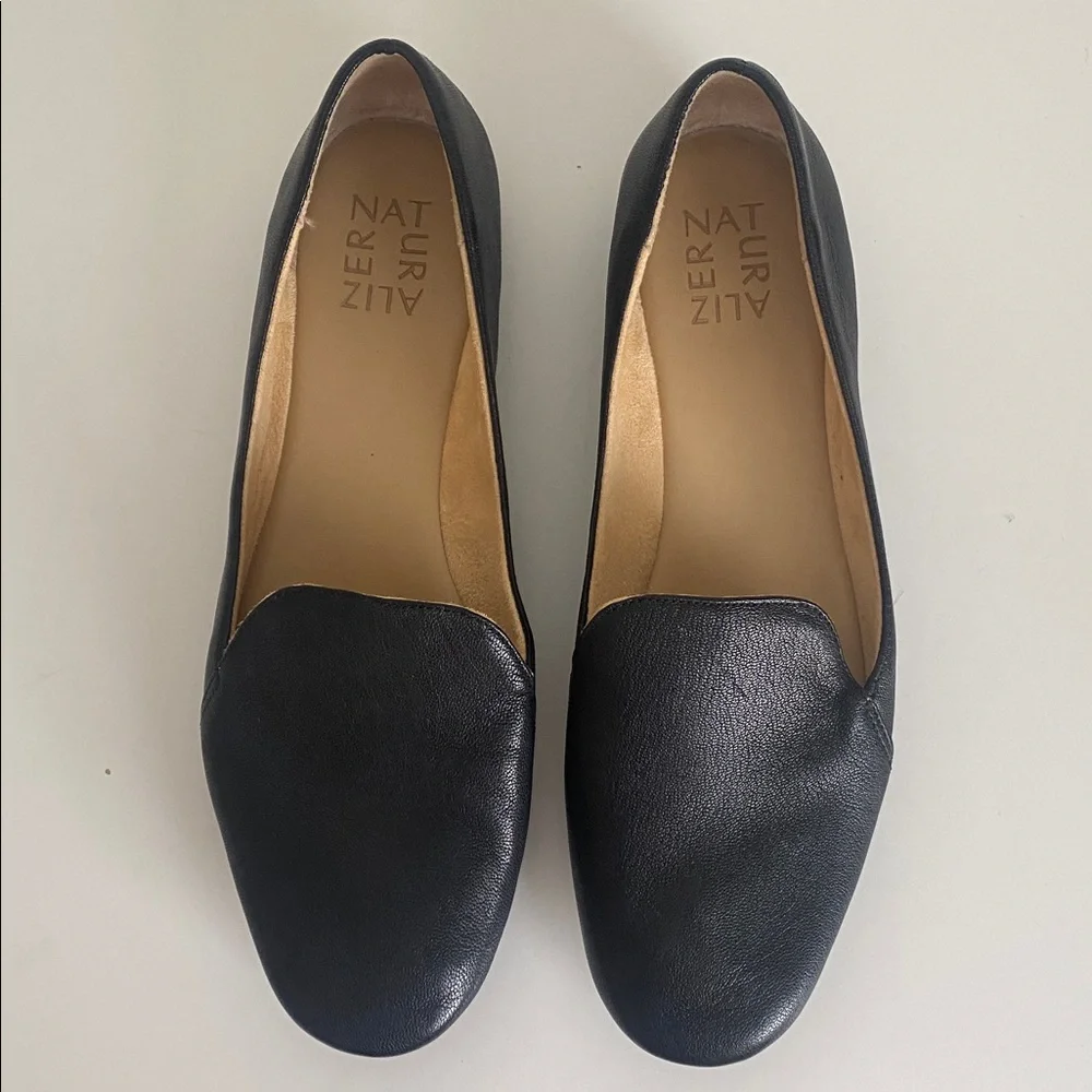 Naturalizer Black Leather Loafers - Picture 7 of 14